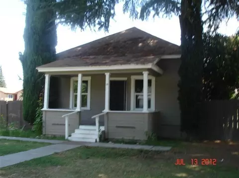 125 N L St, Madera, CA 93637 photo 2