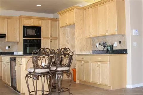2267 Carson Ave, Clovis, CA 93611 photo 7
