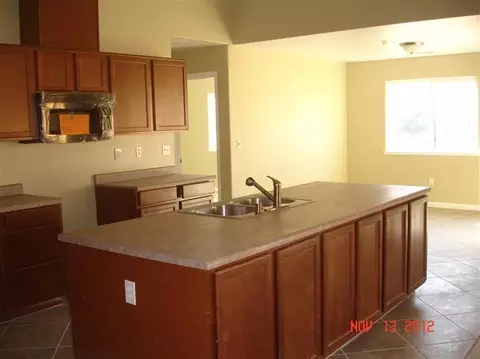 1986 Eagle Dr, Madera, CA 93638 photo 5