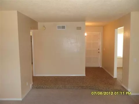 2518 Ezie Ave, Clovis, CA 93611 photo 5