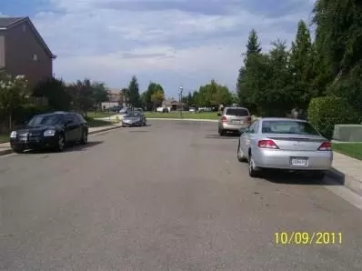 1762 N Magnolia, Clovis, CA 93619 photo 3