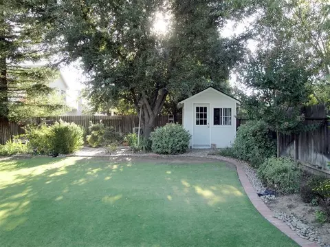 187 Minarets Ave, Clovis, CA 93611 photo 1