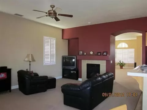 12055 Pheasant Run, Chowchilla, CA 93610 photo 2