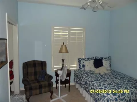320 W Serena Ave, Clovis, CA 93619 photo 9
