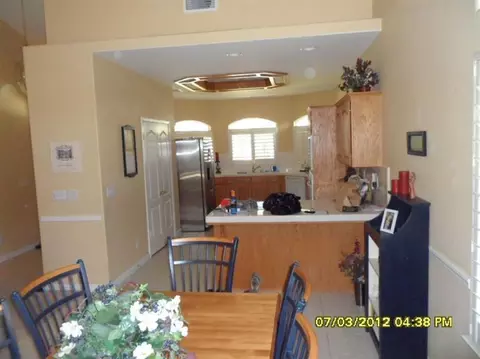 320 W Serena Ave, Clovis, CA 93619 photo 3