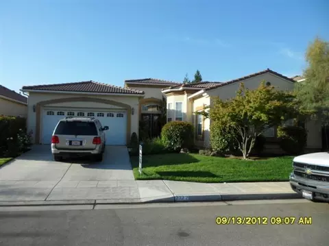 2372 Trenton Ave, Clovis, CA 93619 photo 1