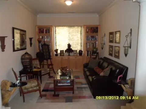 2372 Trenton Ave, Clovis, CA 93619 photo 5