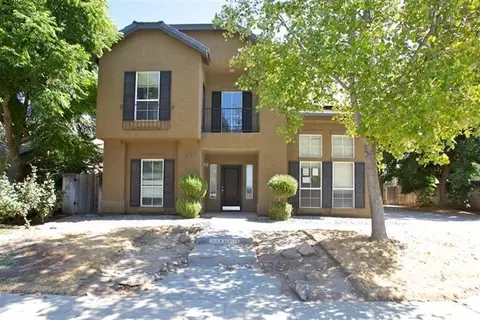 765 N Acacia Ave, Clovis, CA 93611 photo 1