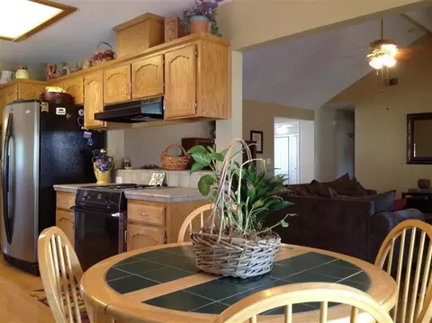 21630 E Weldon Ave, Sanger, CA 93657 photo 5