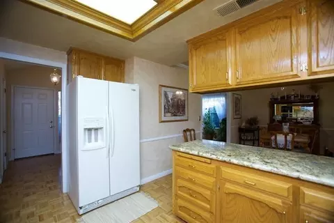 1172 Everett Ave, Fresno, CA 93720 photo 8