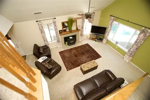 1192 N Chapel Hill Ave, Clovis, CA 93611 photo 5