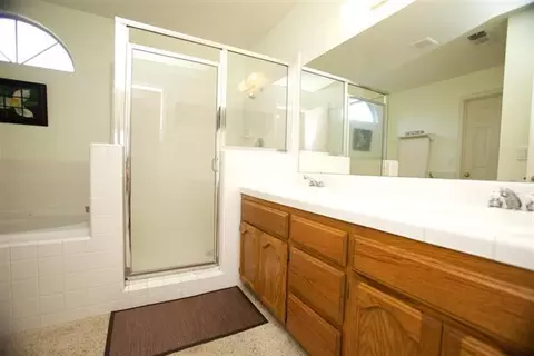 1192 N Chapel Hill Ave, Clovis, CA 93611 photo 9