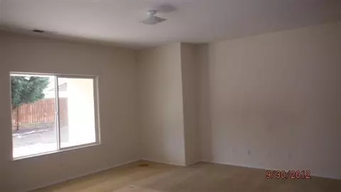 2673 14th St, Sanger, CA 93657 photo 2