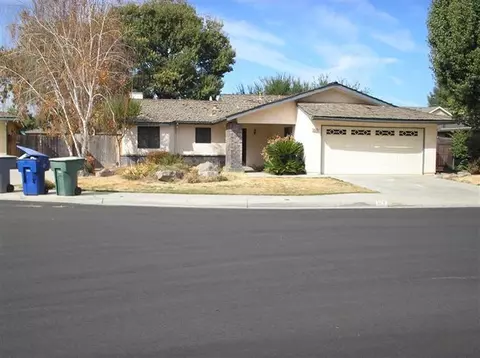 3694 Manila Ave, Clovis, CA 93612 photo 1