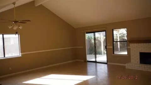 1456 Nelson Blvd, Selma, CA 93662 photo 2