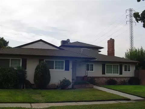 1211 E Sample Ave, Fresno, CA 93710 photo 1