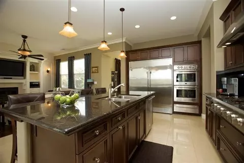 1719 N Piccadilly Ln, Clovis, CA 93619 photo 6