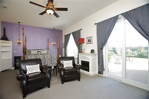 1719 N Piccadilly Ln, Clovis, CA 93619 photo 9