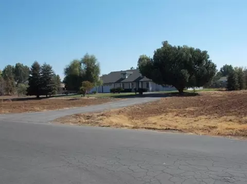 12033 E Cortland Ave, Sanger, CA 93657 photo 8