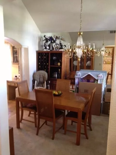 978 N Perry Ave, Clovis, CA 93611 photo 4