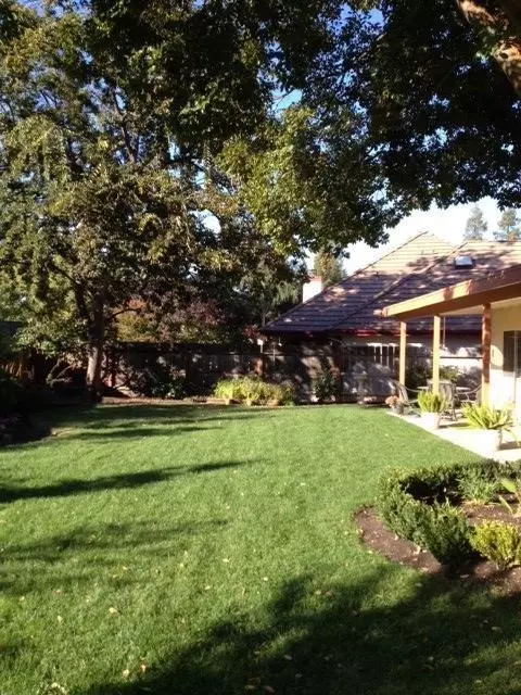 978 N Perry Ave, Clovis, CA 93611 photo 2