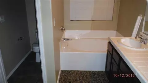 85 W Riviera Ln, Clovis, CA 93619 photo 7