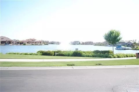 4861 N Crystal Springs Ct, Clovis, CA 93619 photo 8
