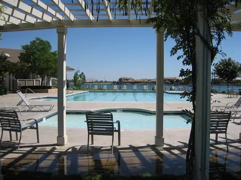 4861 N Crystal Springs Ct, Clovis, CA 93619 photo 7