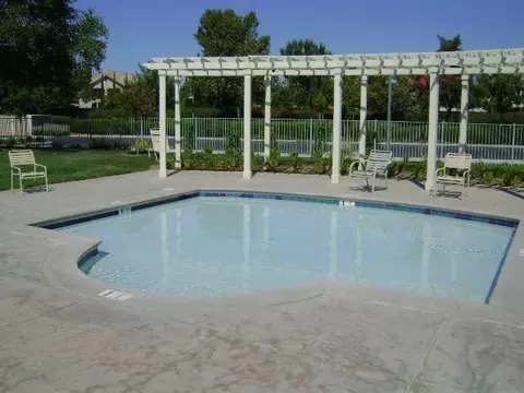 4861 N Crystal Springs Ct, Clovis, CA 93619 photo 5