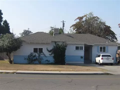 2915 E St, Selma, CA 93662 photo 1