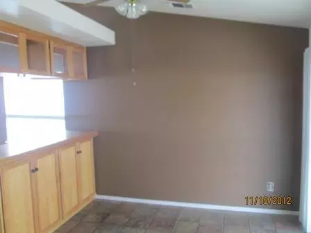 1402 Filbert St, Madera, CA 93637 photo 10