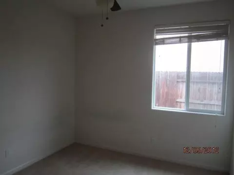 109 Pine St, Chowchilla, CA 93610 photo 8