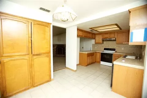 25716 Roxbury Dr, Madera, CA 93638 photo 3