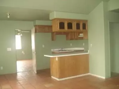 714 N G St, Madera, CA 93637 photo 2