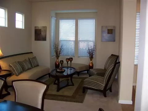 3268 Rialto Ave, Clovis, CA 93619 photo 5