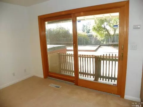 201 Devonshire St, Vallejo, CA 94591 photo 10