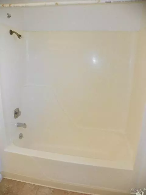 201 Devonshire St, Vallejo, CA 94591 photo 13
