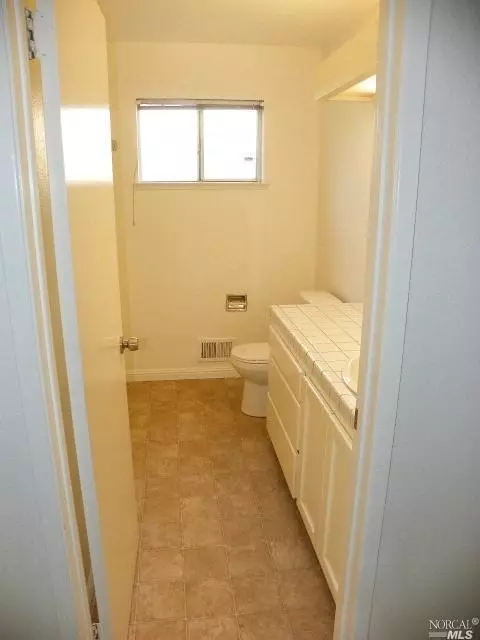 201 Devonshire St, Vallejo, CA 94591 photo 12