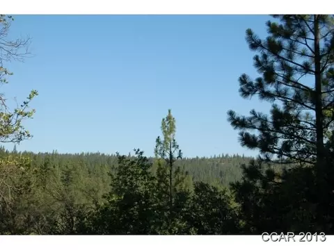 5915 Eagle View Dr, Mountain Ranch, CA 95246 photo 3