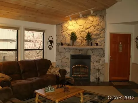 157 Mill Creek Cir, Arnold, CA 95223 photo 4