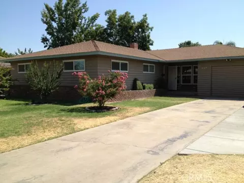 607 Foster Ave, Madera, CA 93637 photo 1