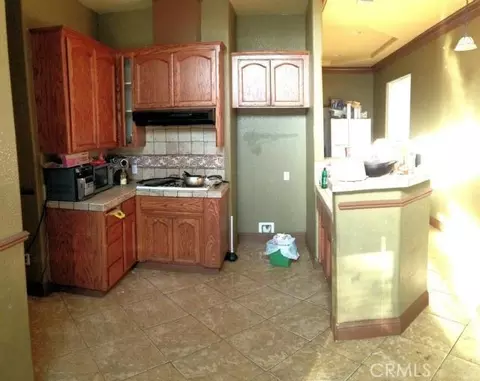 400 N B St, Madera, CA 93638 photo 6