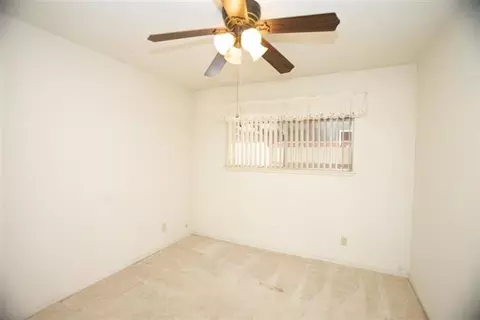 754 W Santa Ana Ave, Clovis, CA 93612 photo 9