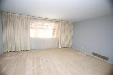 754 W Santa Ana Ave, Clovis, CA 93612 photo 7