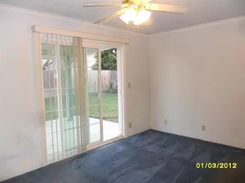 2881 W Sinclair St, Caruthers, CA 93609 photo 5