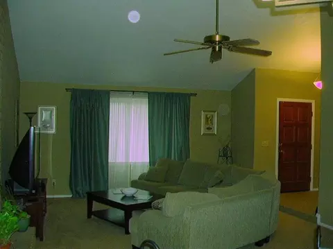 2717 Driftwood Dr, Madera, CA 93637 photo 3