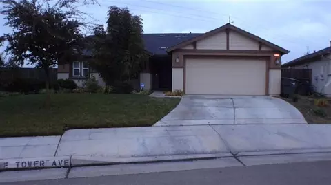 5332 E Tower Ave, Fresno, CA 93725 photo 1