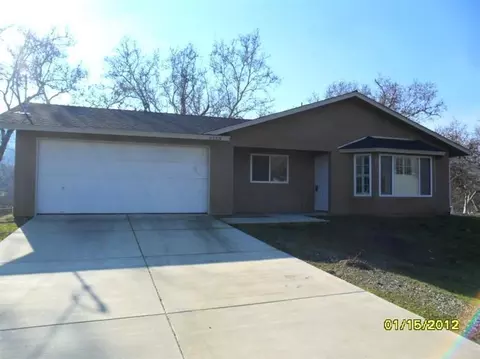 6153 Big Oak Rd, Sanger, CA 93657 photo 1