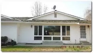190 E Birch Ave, Hanford, CA 93230 photo 8