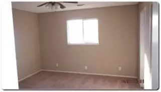 300 E Ivy St, Hanford, CA 93230 photo 5